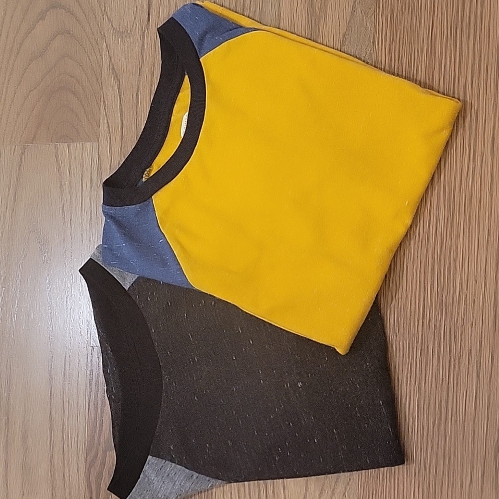 2 pack- boys short sleeves